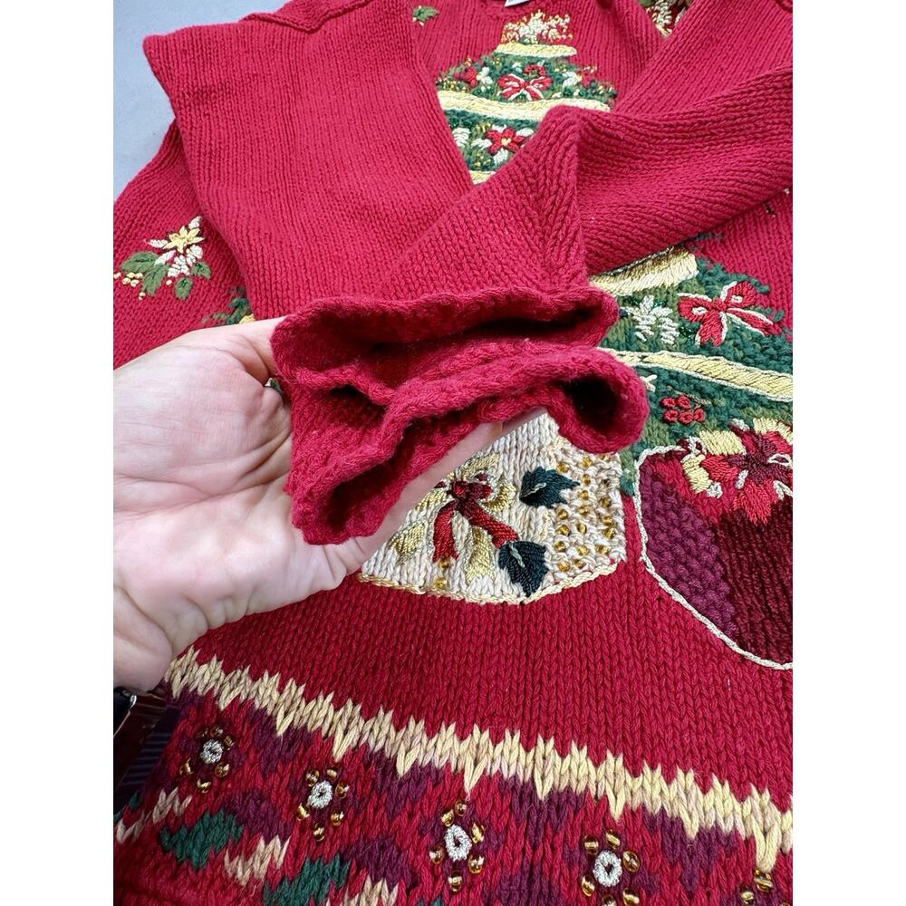 Vintage Christmas Sweater Womens M Red Embroidered Tree Presents Retro Y2K Tiara - Picture 8 of 9